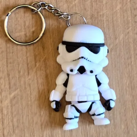 Chaveiro Stormtrooper Chibi | Seu Guarda Imperial Divertido | Estilo Star Wars Colecionável
