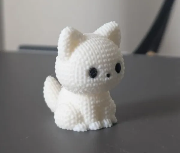 Mini Gatinho Fofo Aura Tech: Textura Aconchegante para Decoração Minimalista