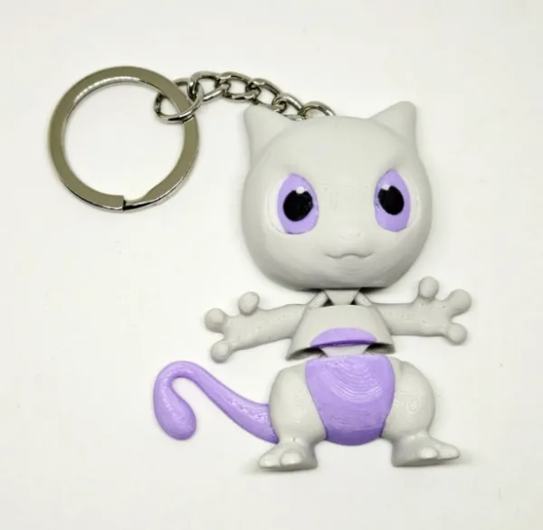 Chaveiro Mewtwo Chibi | Para Colecionar e Levar com Você